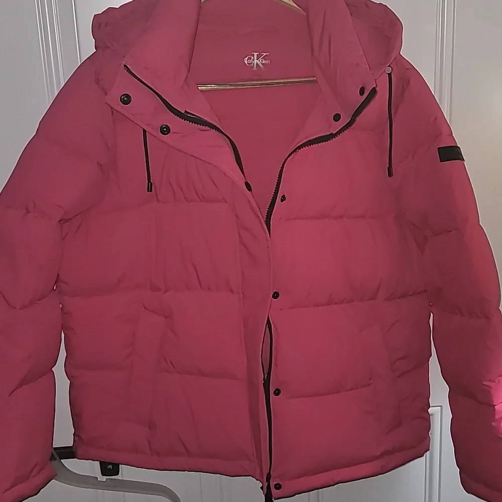 Calvin Klein Vibrant Pink Puffer Jacket - Picture 6 of 14